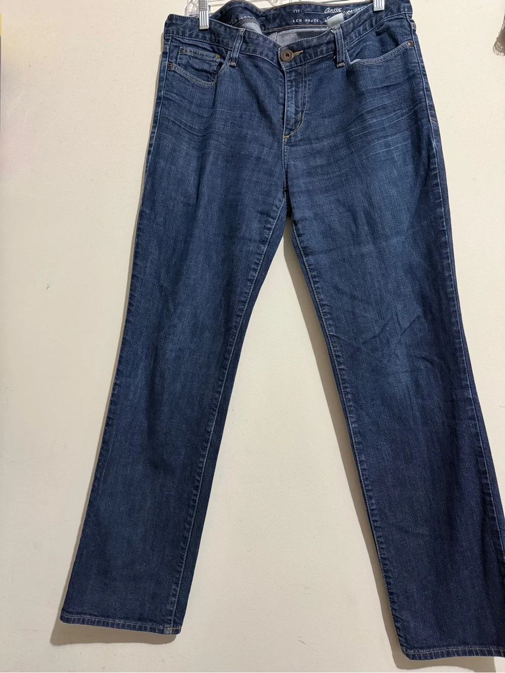 Classic Slim Straight Women’s Jeans - Dark Blue Wash
